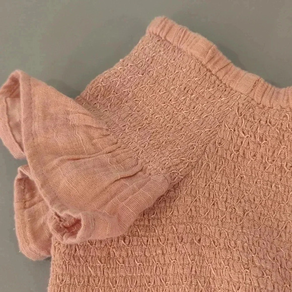 American Eagle Babydoll Crop Top Rouched Cap Sleeve size Small Peach - Picture 3 of 5